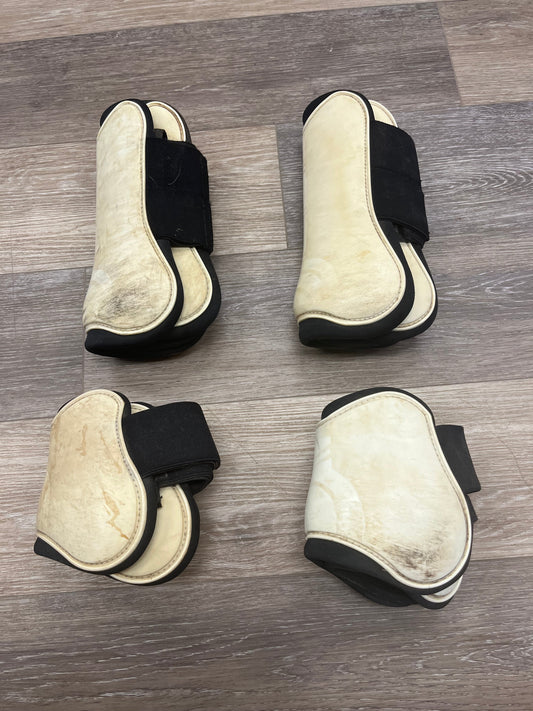 Consignment Shedrow Front & Hindboots F