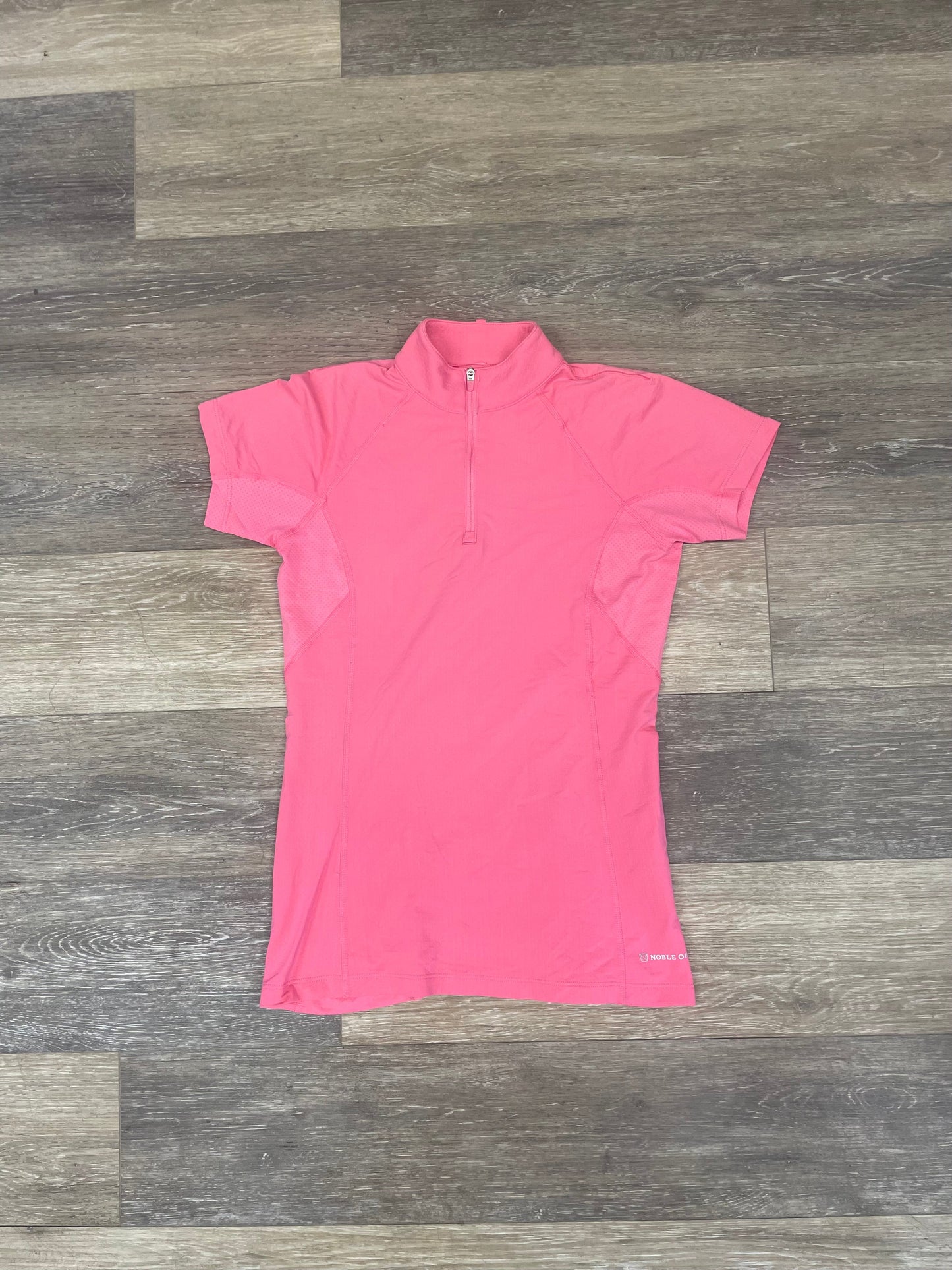 Consignment Noble Outfitters Short Sleeve XS