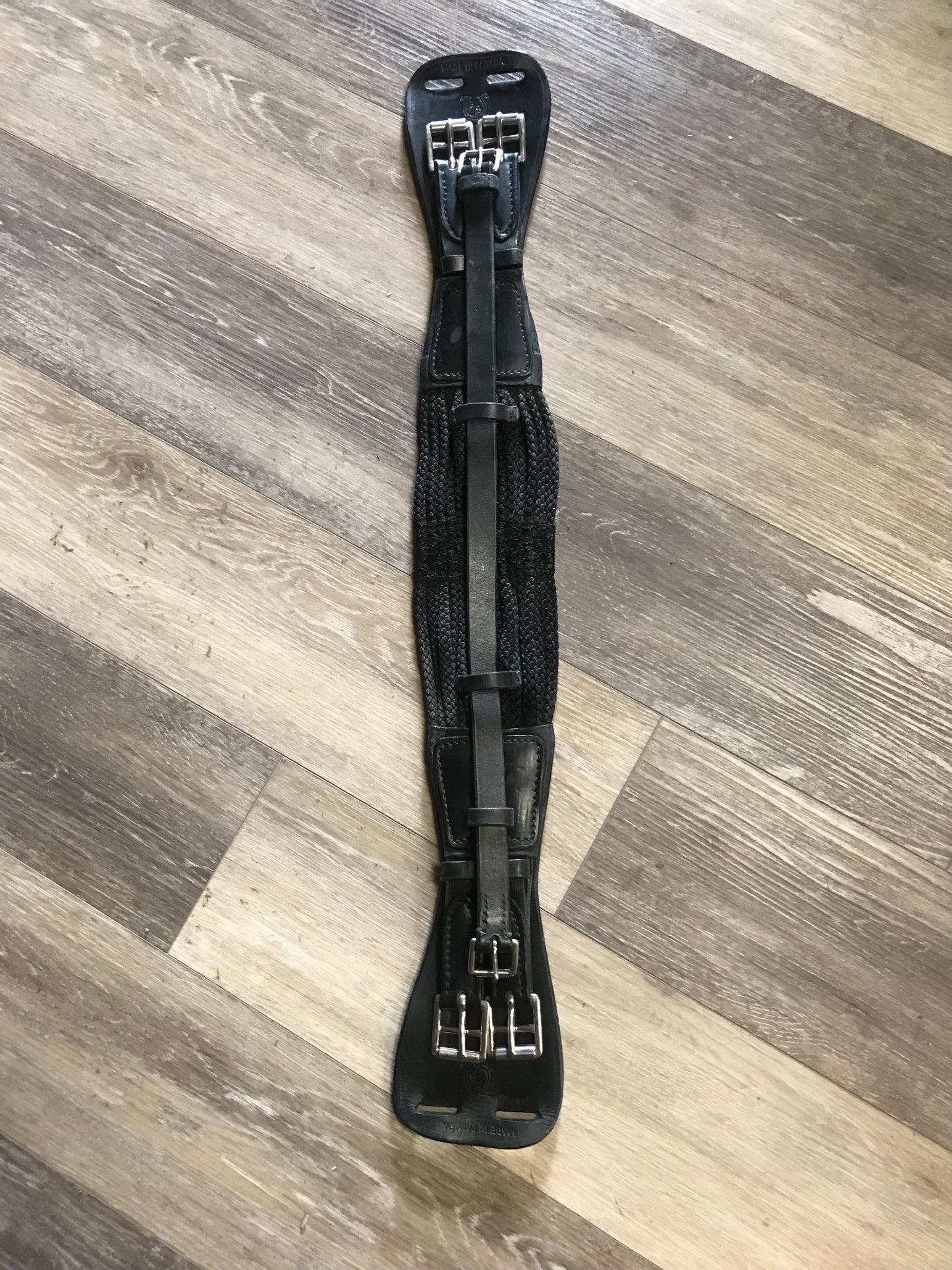 Consignment Schleese Black String Girth 26"
