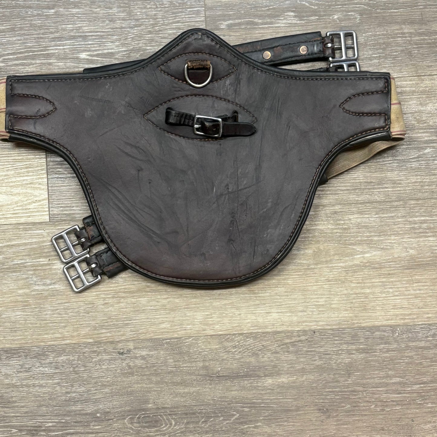 Consignment Stud Girth 52"
