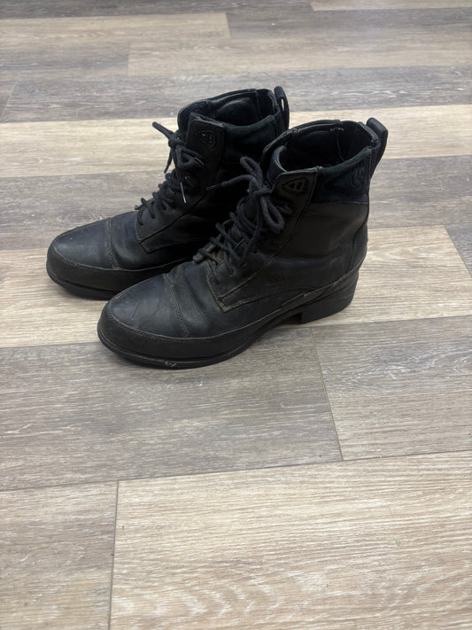 Consignment Ariat Winter Paddock Boot w/laces Ladies 9