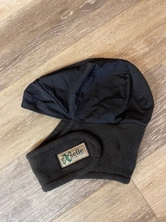 Consignment-Exselle Winter Helmet Hats in Black and Red