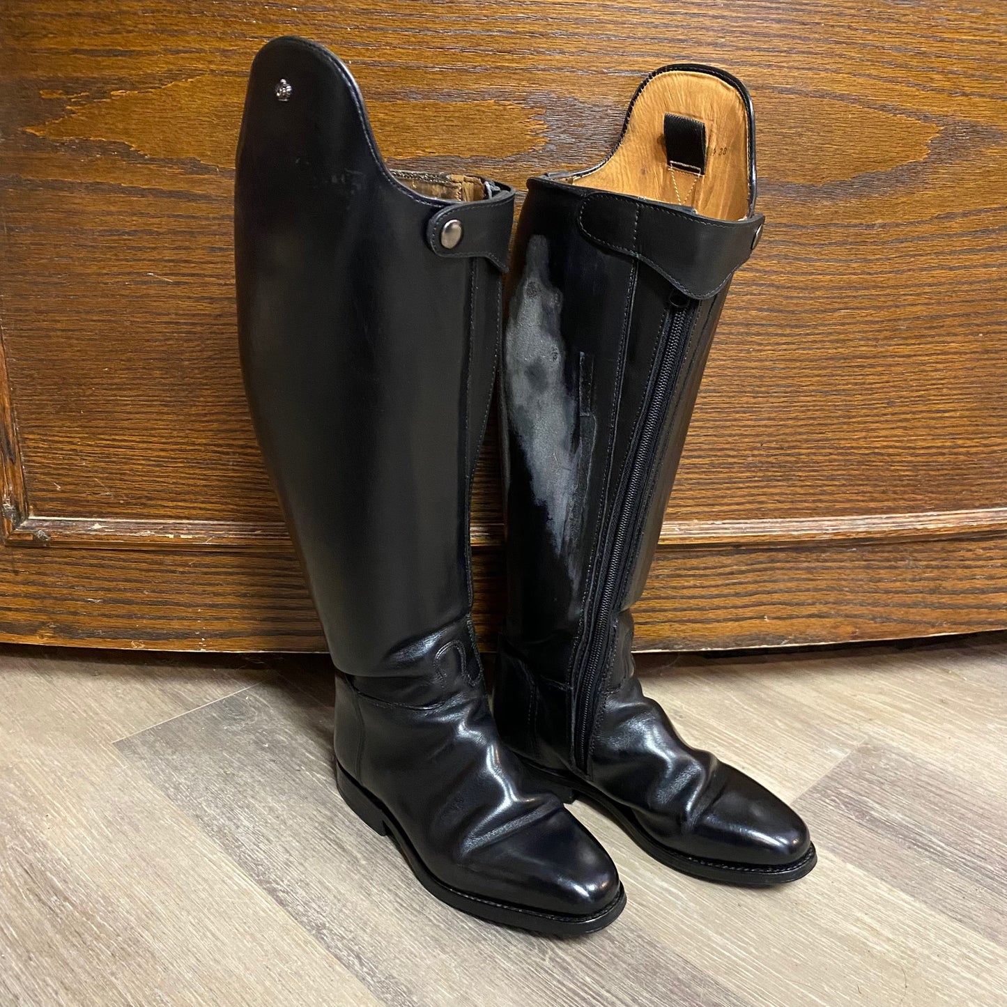 Consignment Konings Dress Boots Size 5