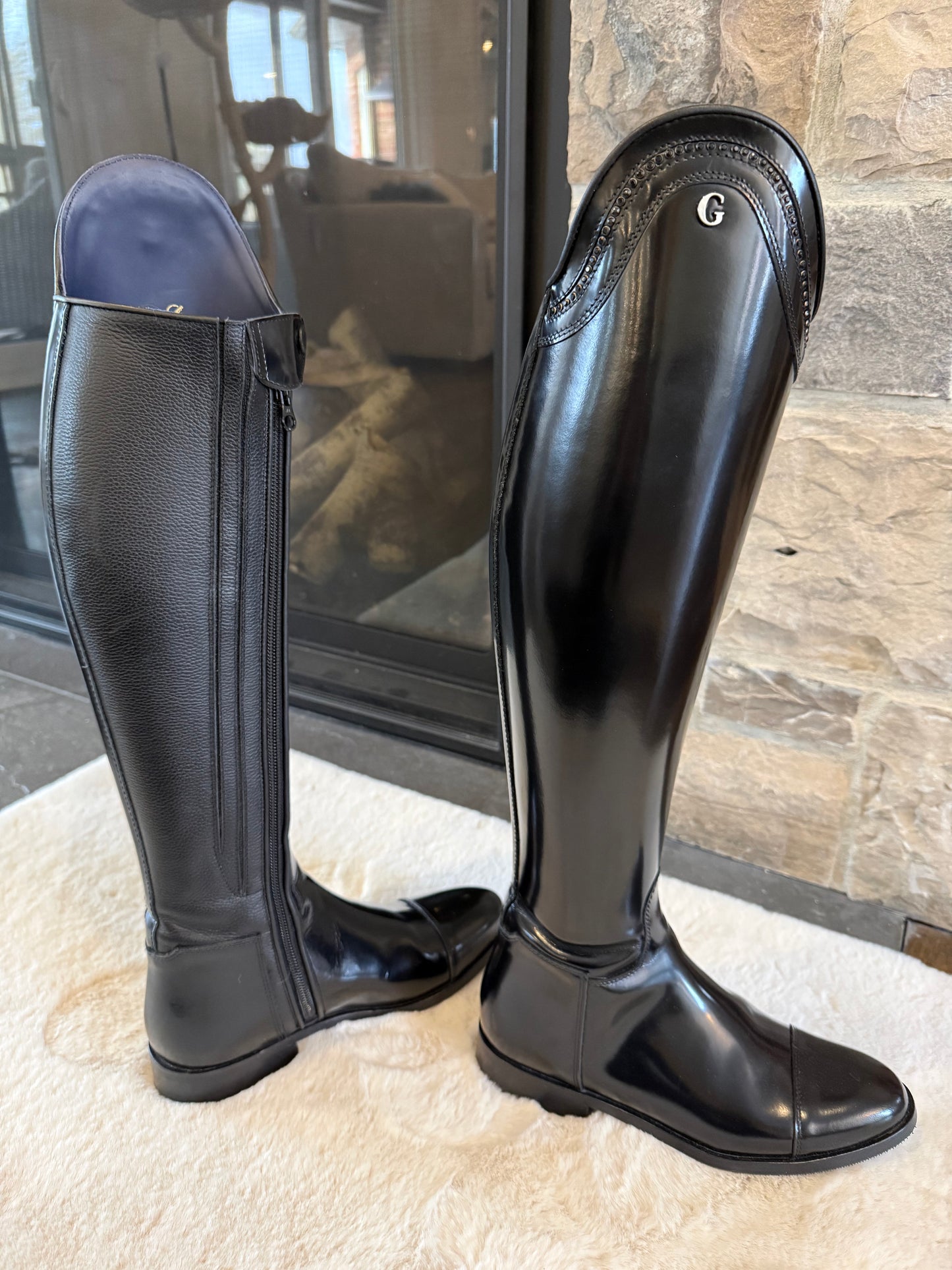Gallor Boots Brand New