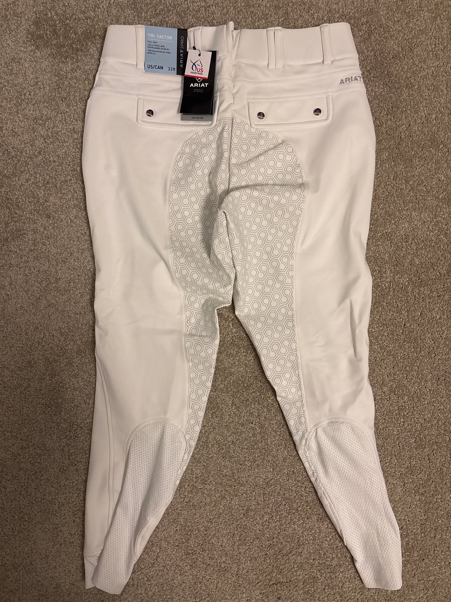 NWT Ariat white full seat breeches