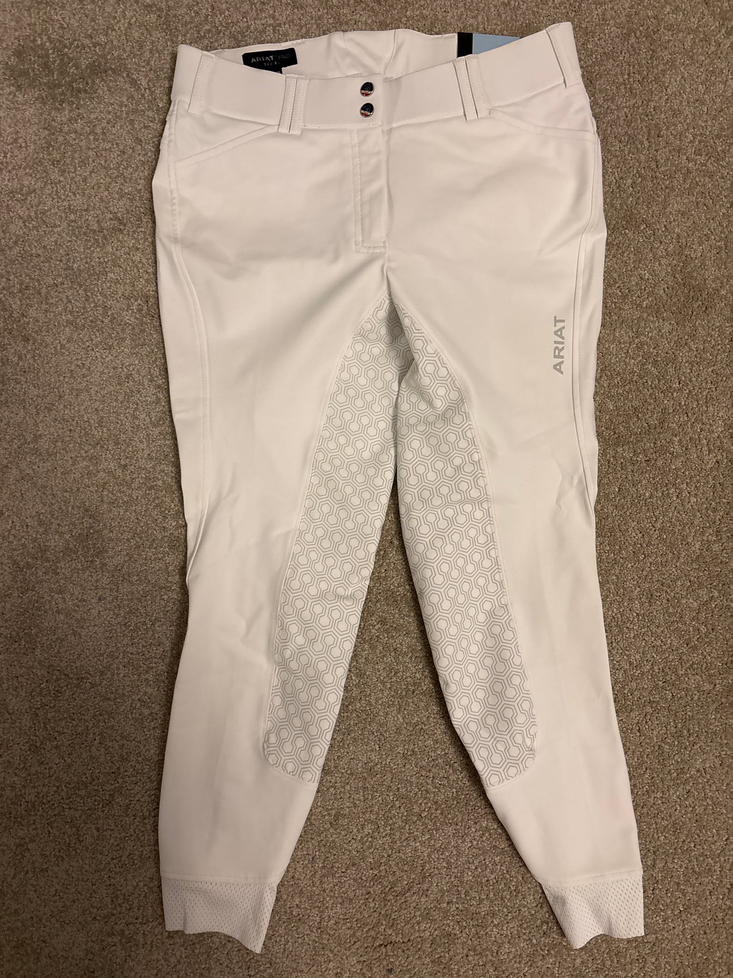 NWT Ariat white full seat breeches
