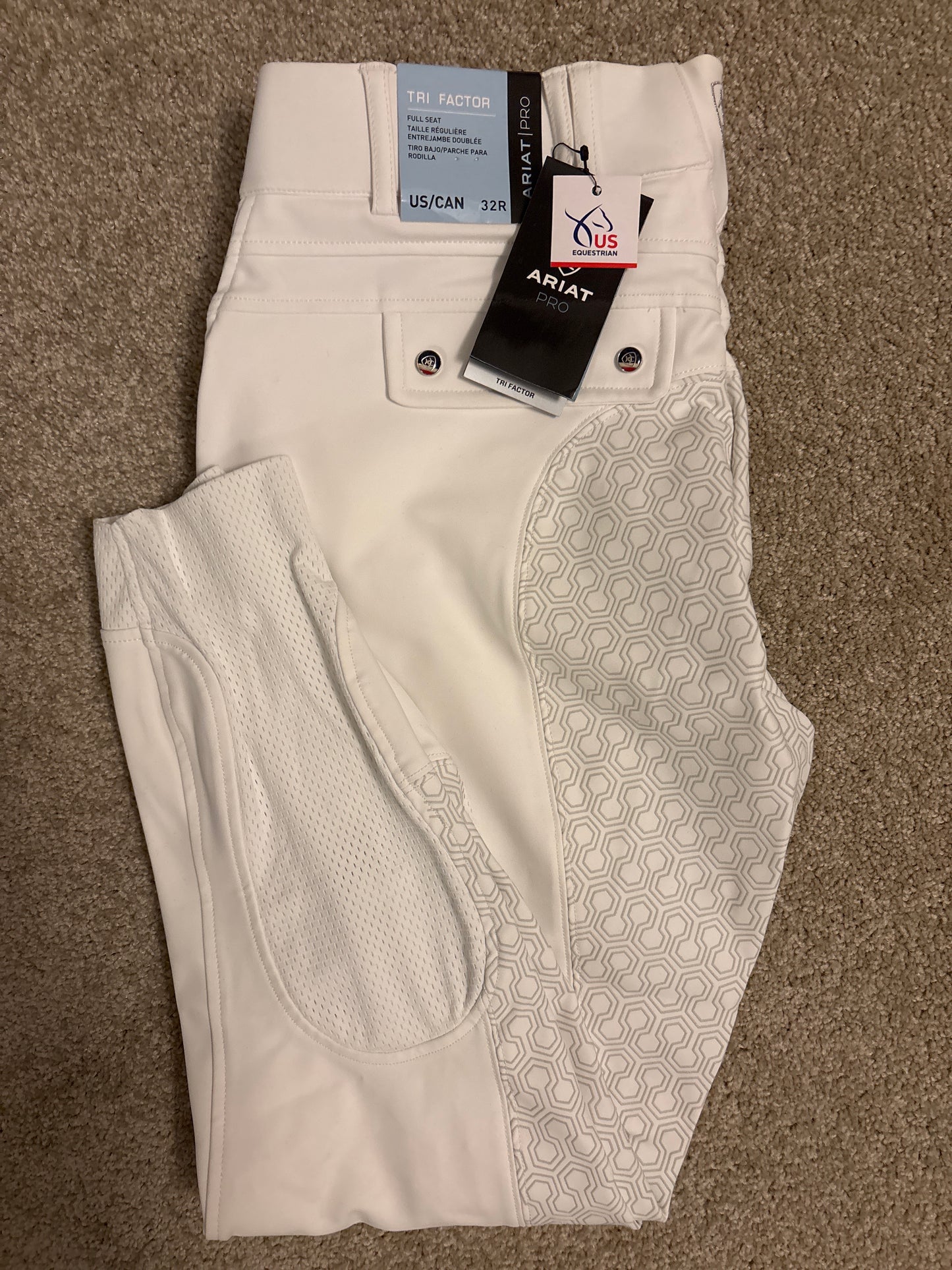 NWT Ariat white full seat breeches